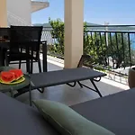 Beachfront Nikol * Zaboric