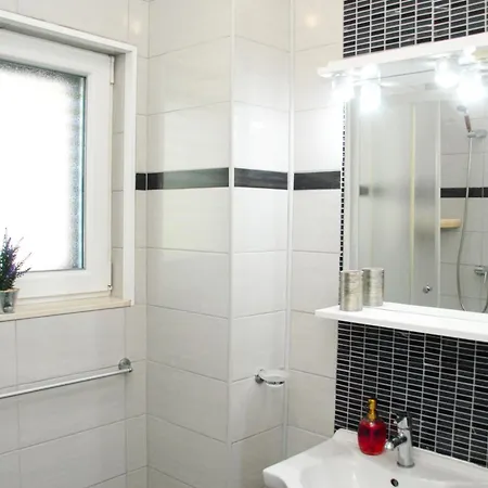 Beachfront Nikol Appartamento