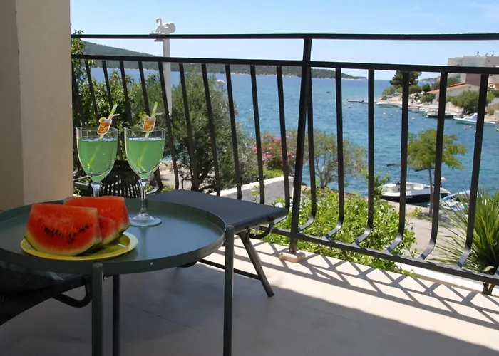 Apartman Beachfront Nikol