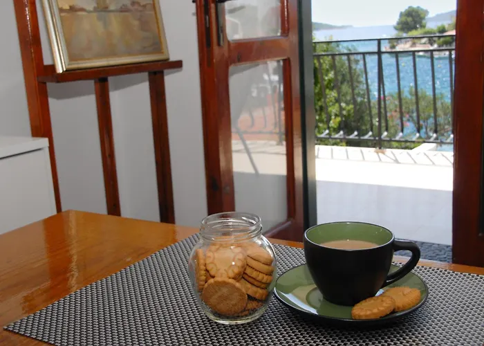 Beachfront Nikol Zaboric